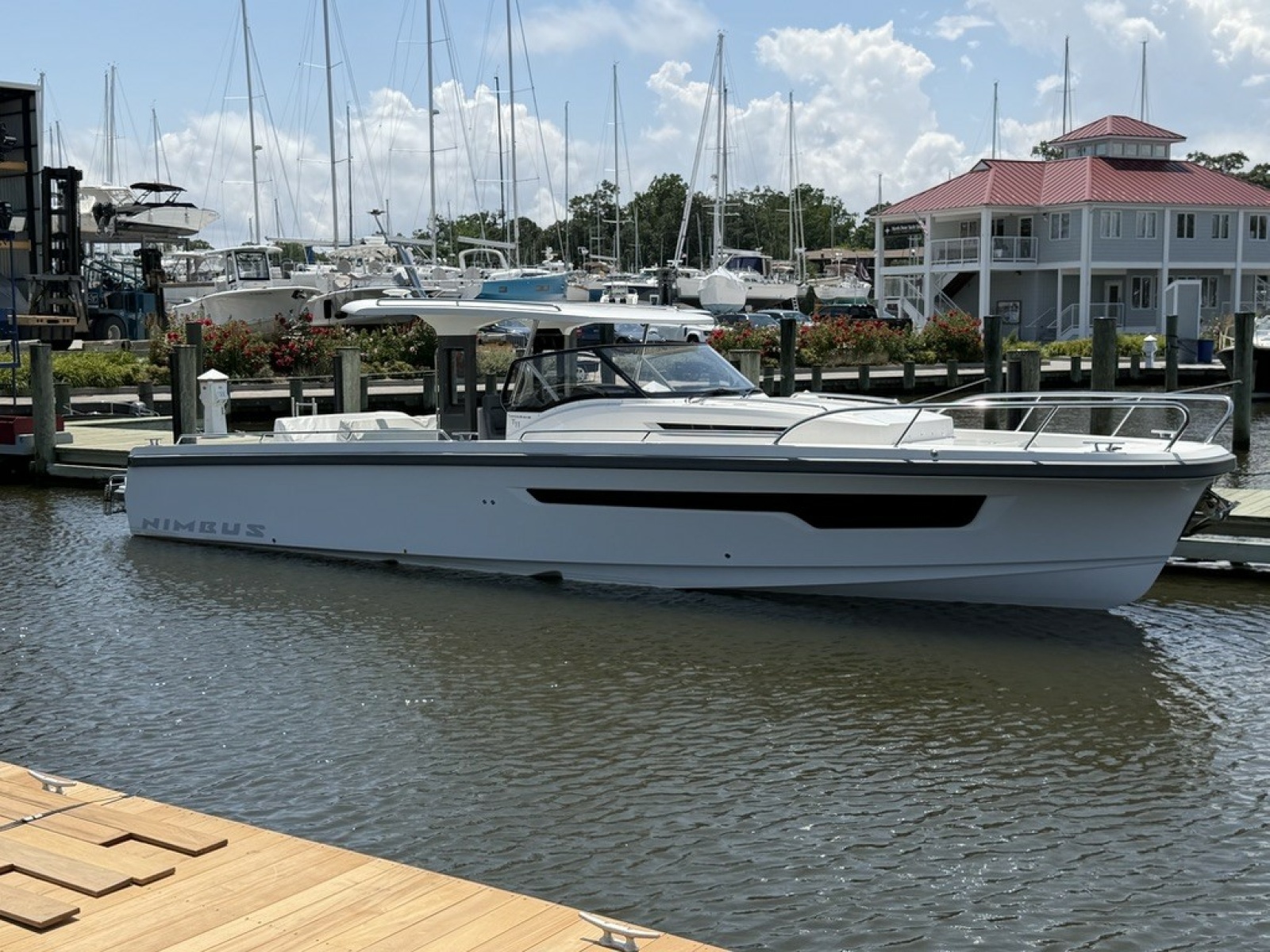 Hull 312 40ft Nimbus Yacht For Sale