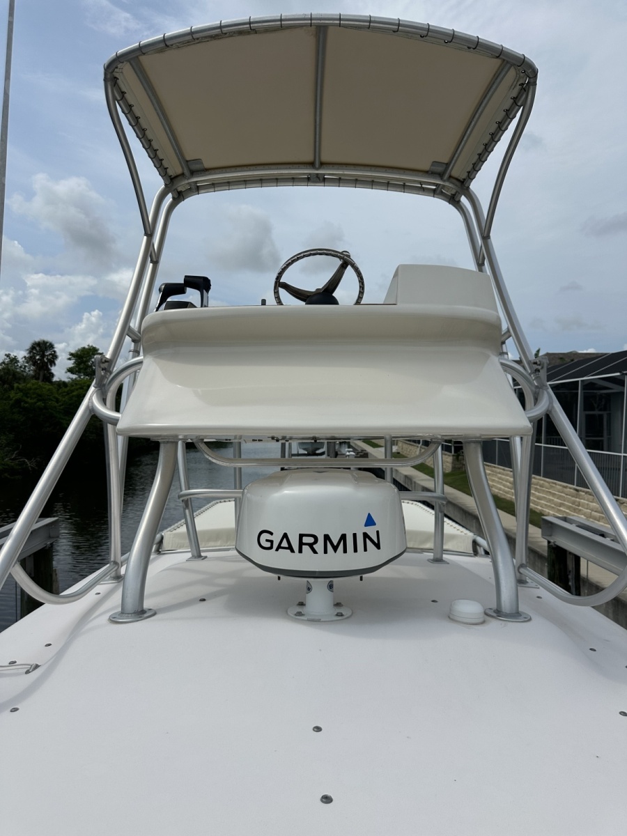 2006 Grady-White 300 Marlin