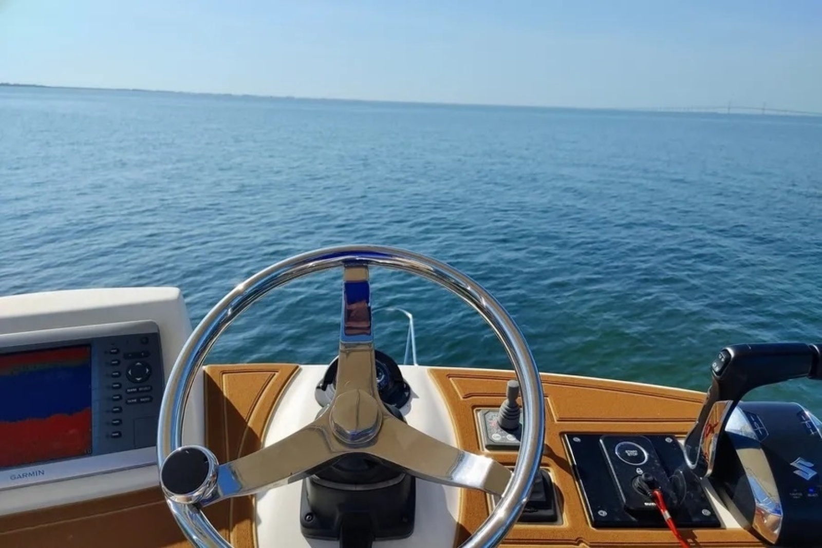 2006 Grady-White 300 Marlin