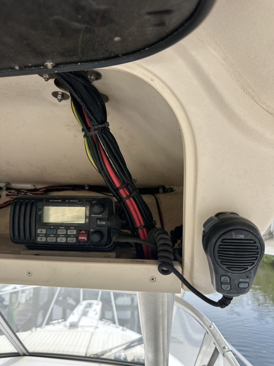 2006 Grady-White 300 Marlin