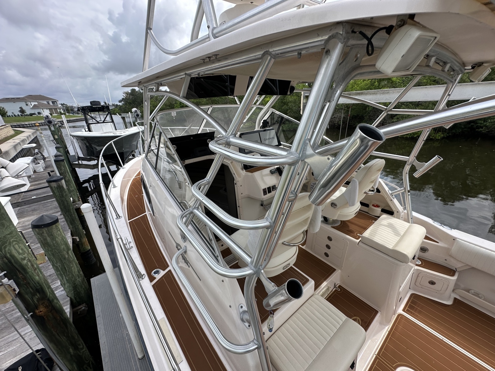 2006 Grady-White 300 Marlin