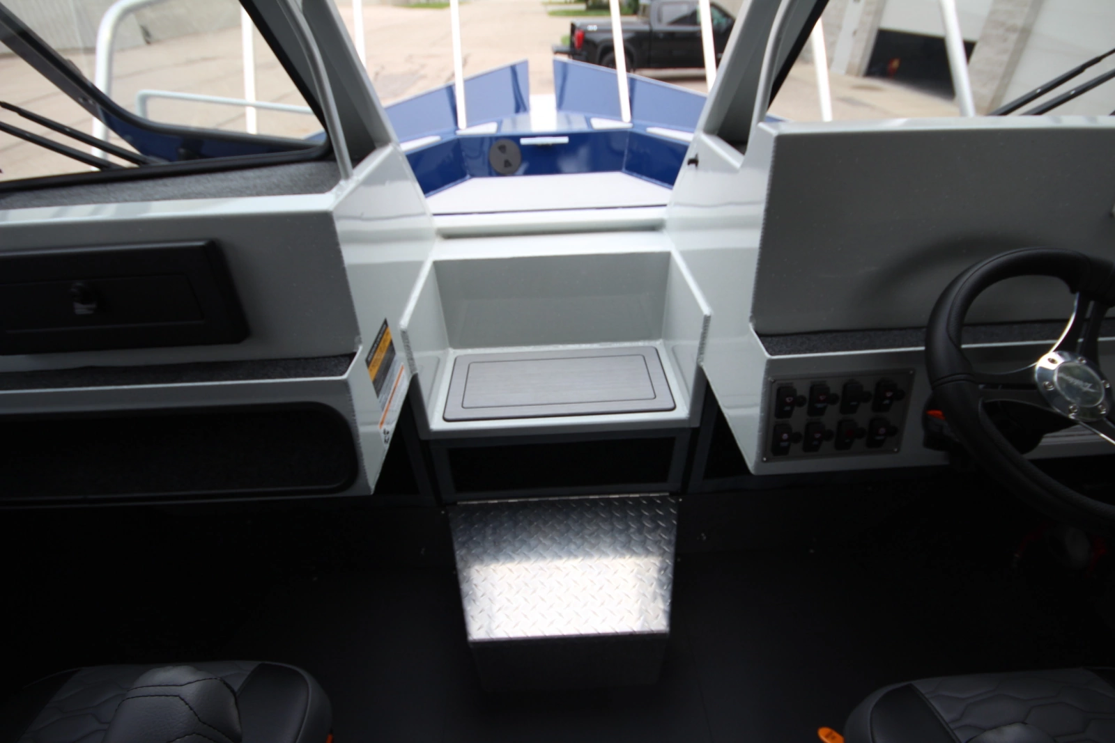 Boat Show Special Pricing 24ft Weldcraft Yacht For Sale