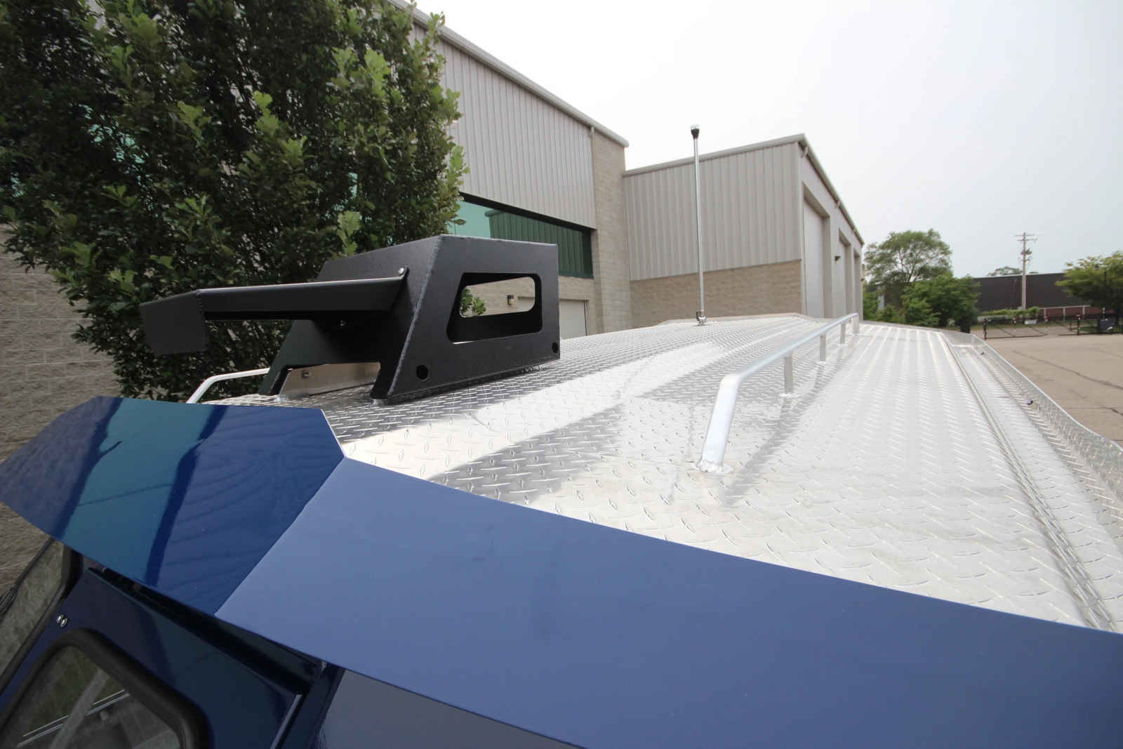 Boat Show Special Pricing 24ft Weldcraft Yacht For Sale