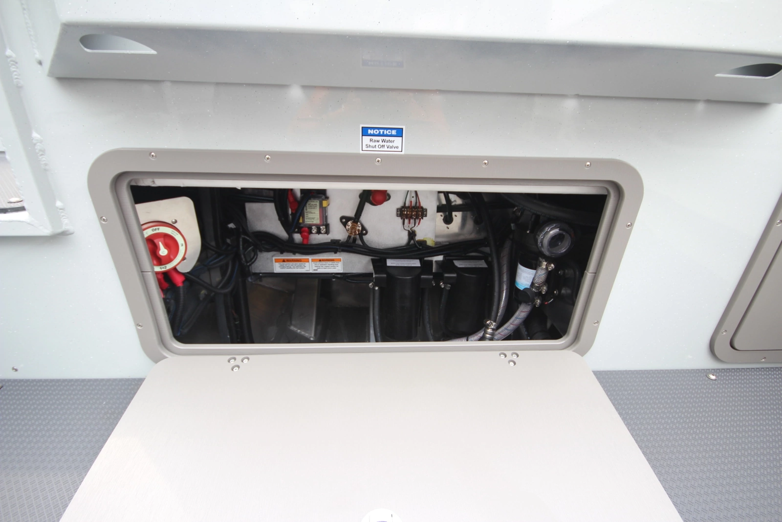 Boat Show Special Pricing 24ft Weldcraft Yacht For Sale