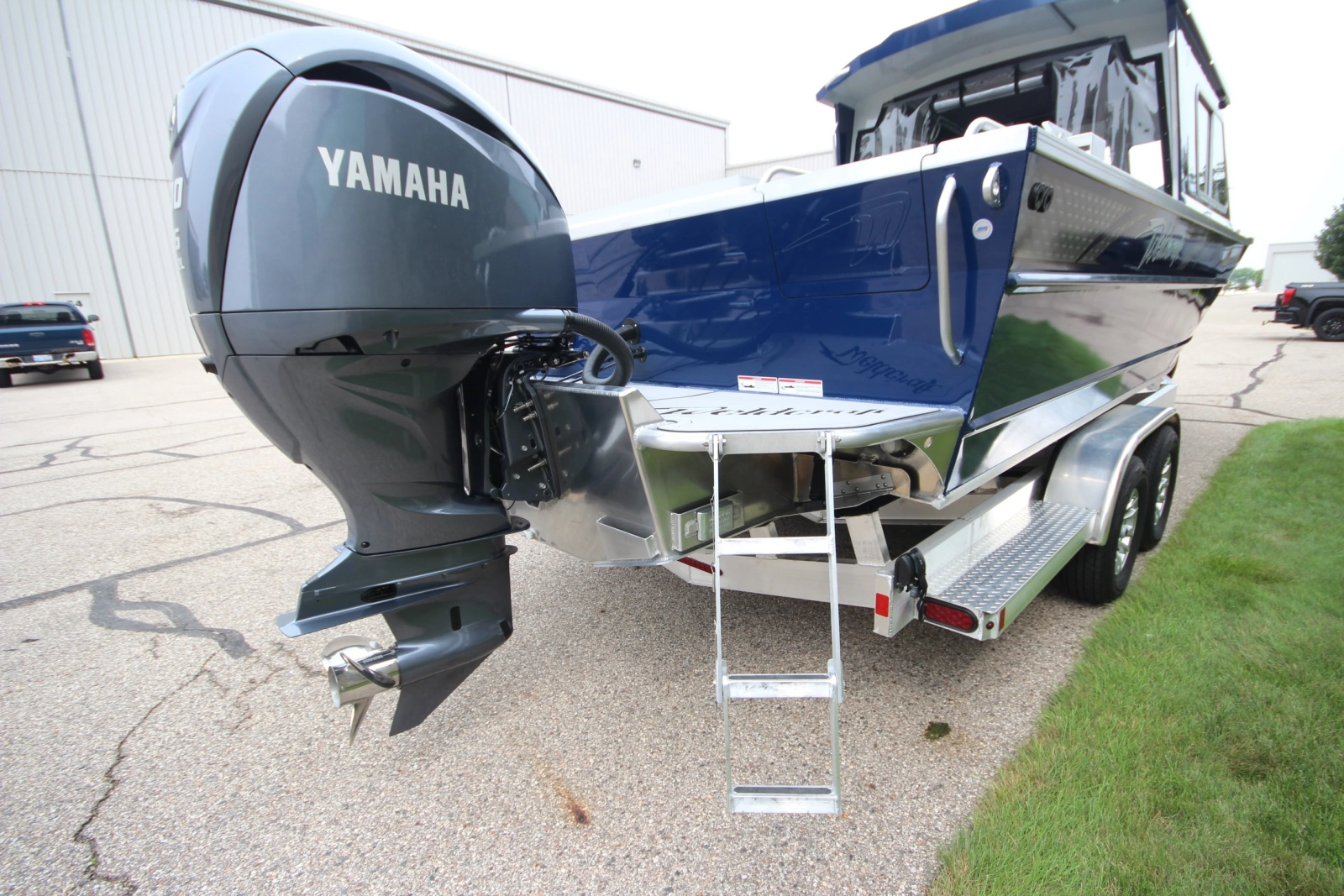 Boat Show Special Pricing 24ft Weldcraft Yacht For Sale