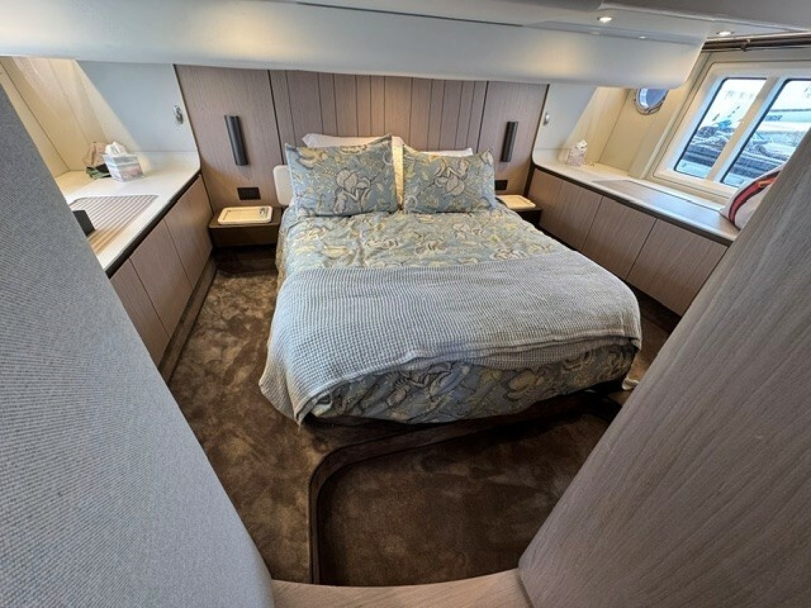2023 Azimut 50FLY