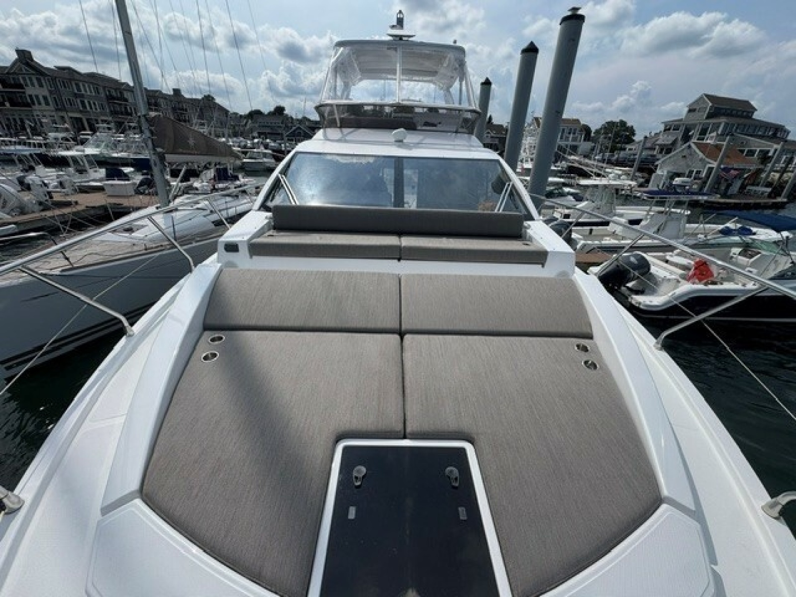 2023 Azimut 50FLY