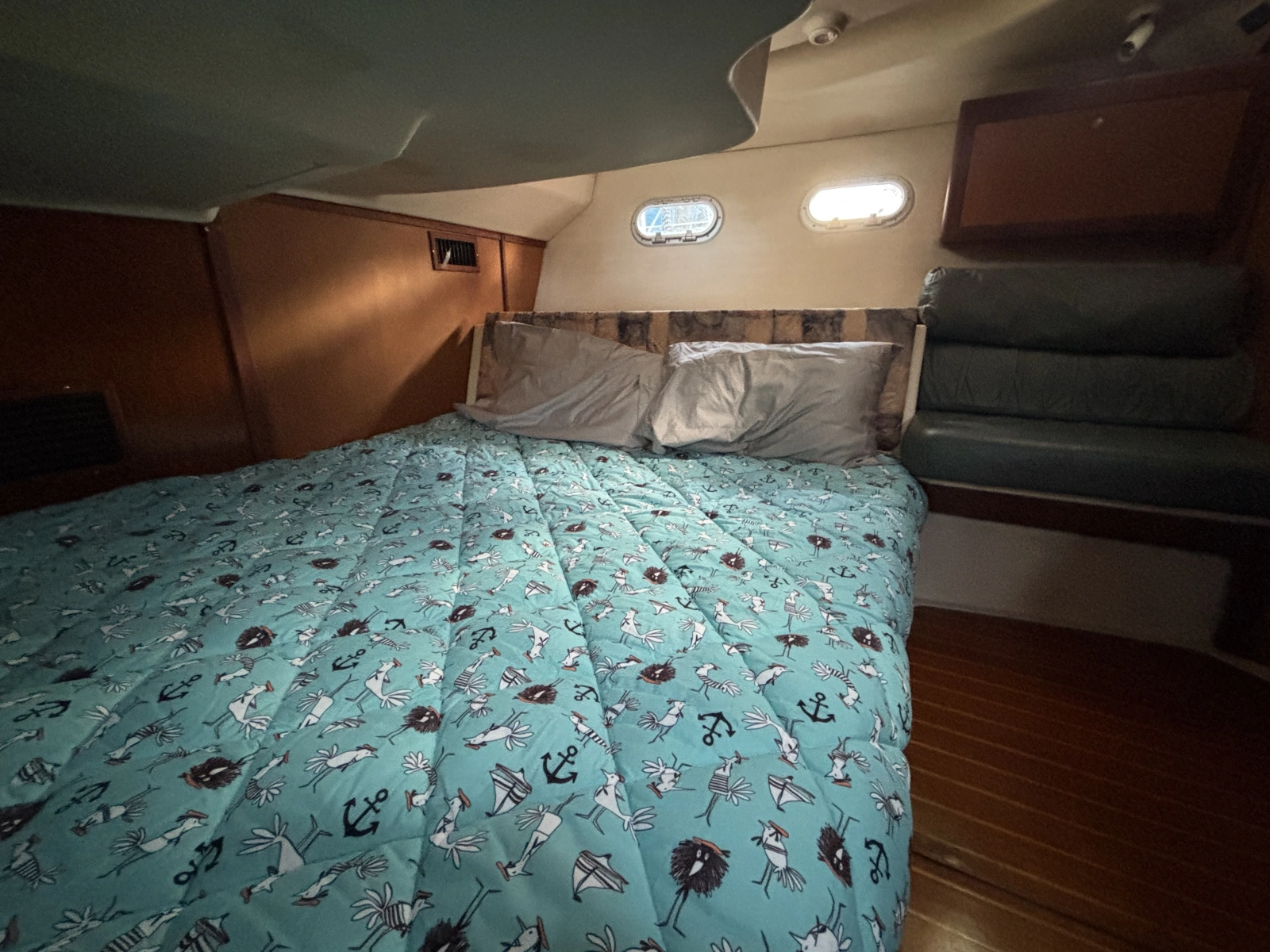 1999 Hunter 410