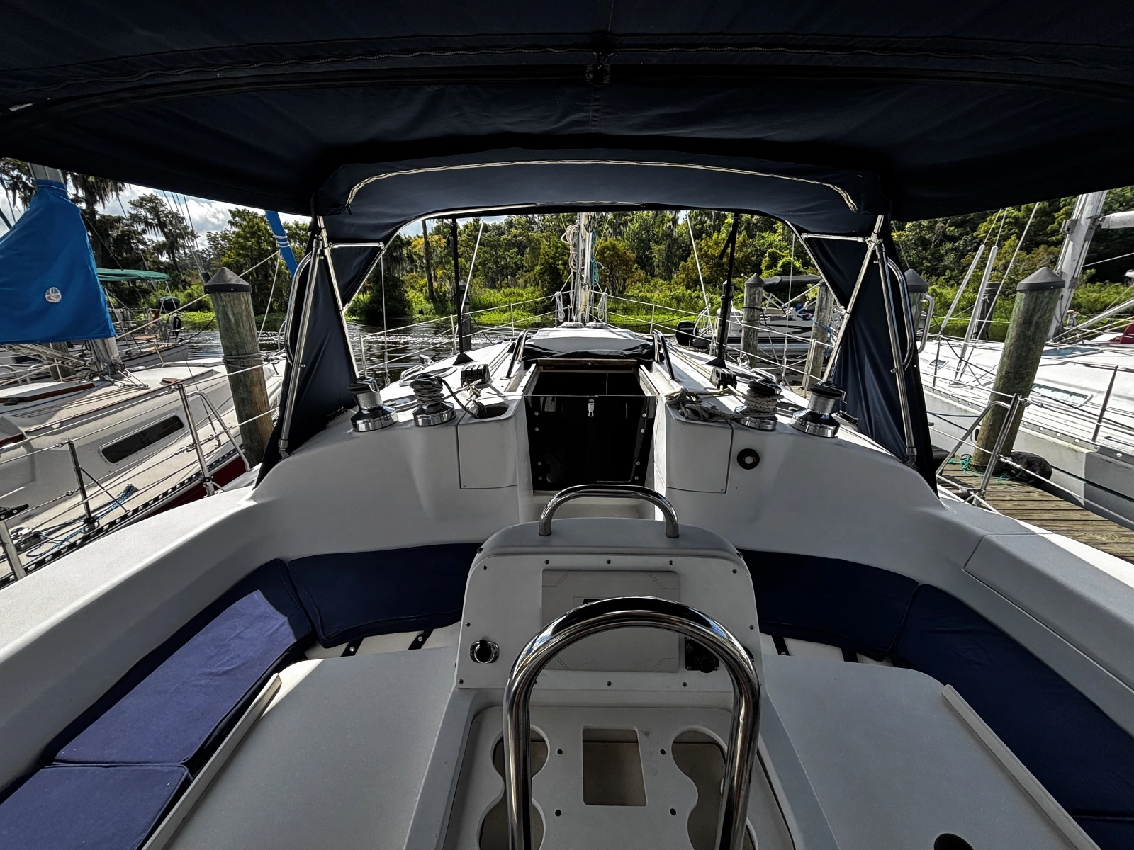 1999 Hunter 410