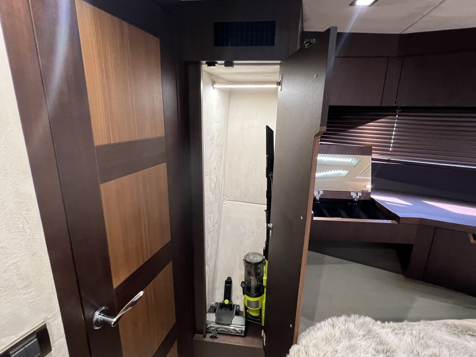 2019 Galeon 500 FLY