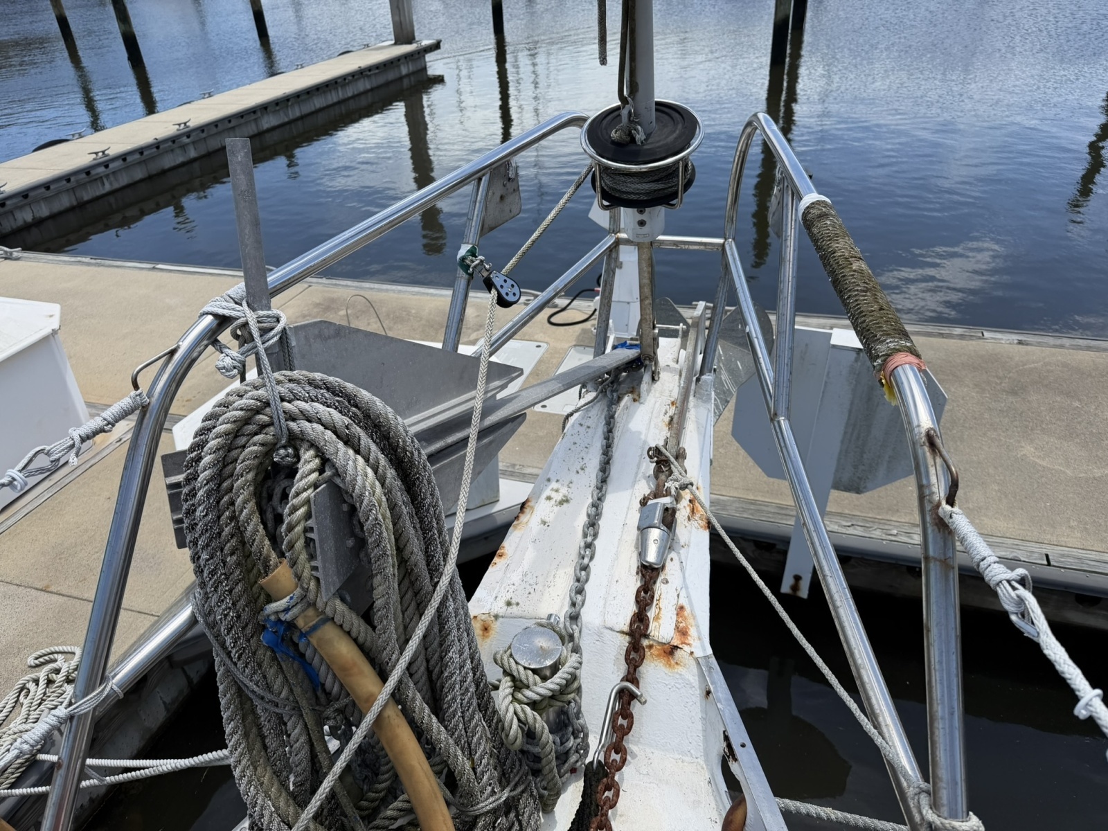 44ft Bruce Roberts Yacht For Sale