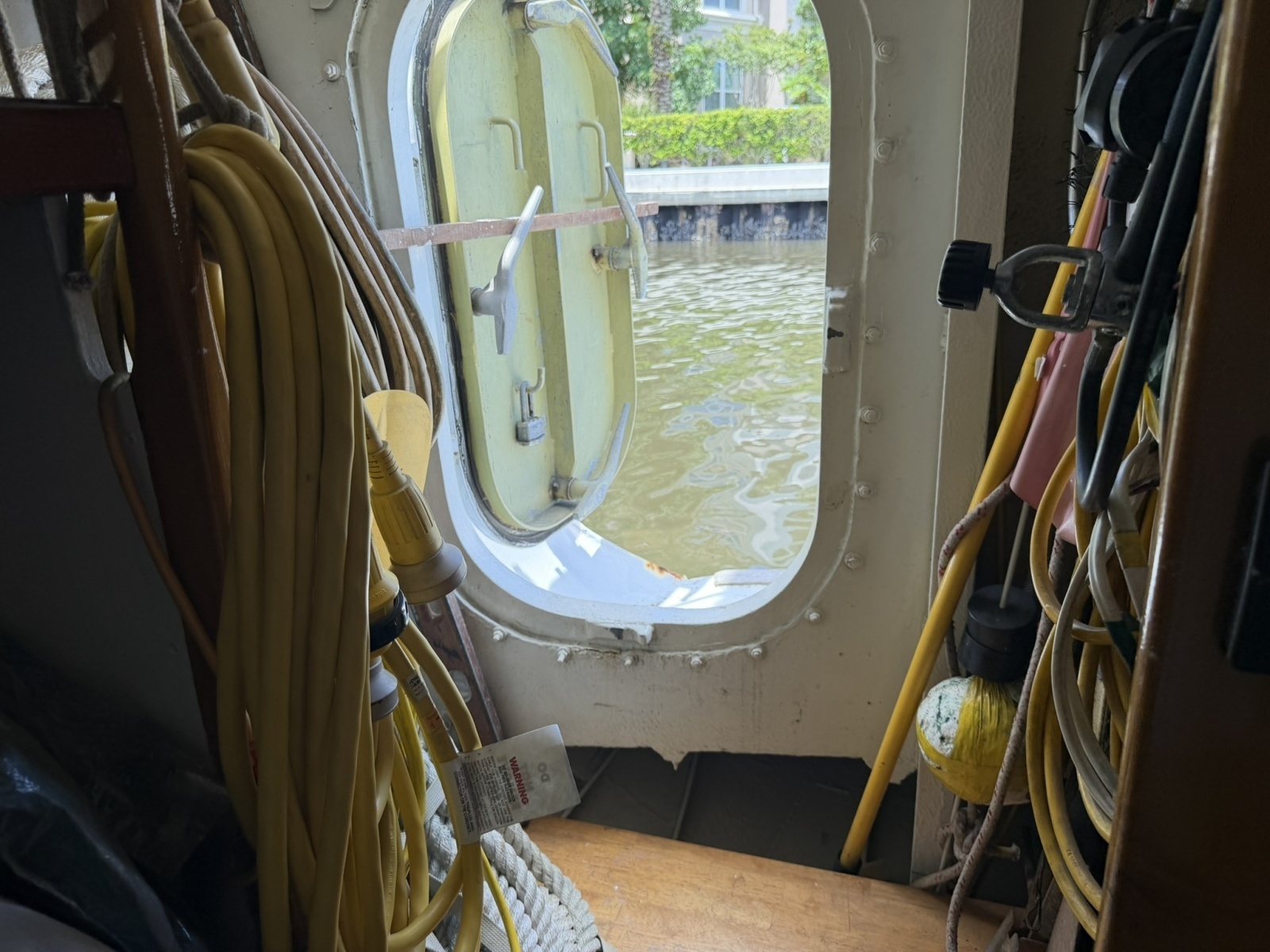 44ft Bruce Roberts Yacht For Sale