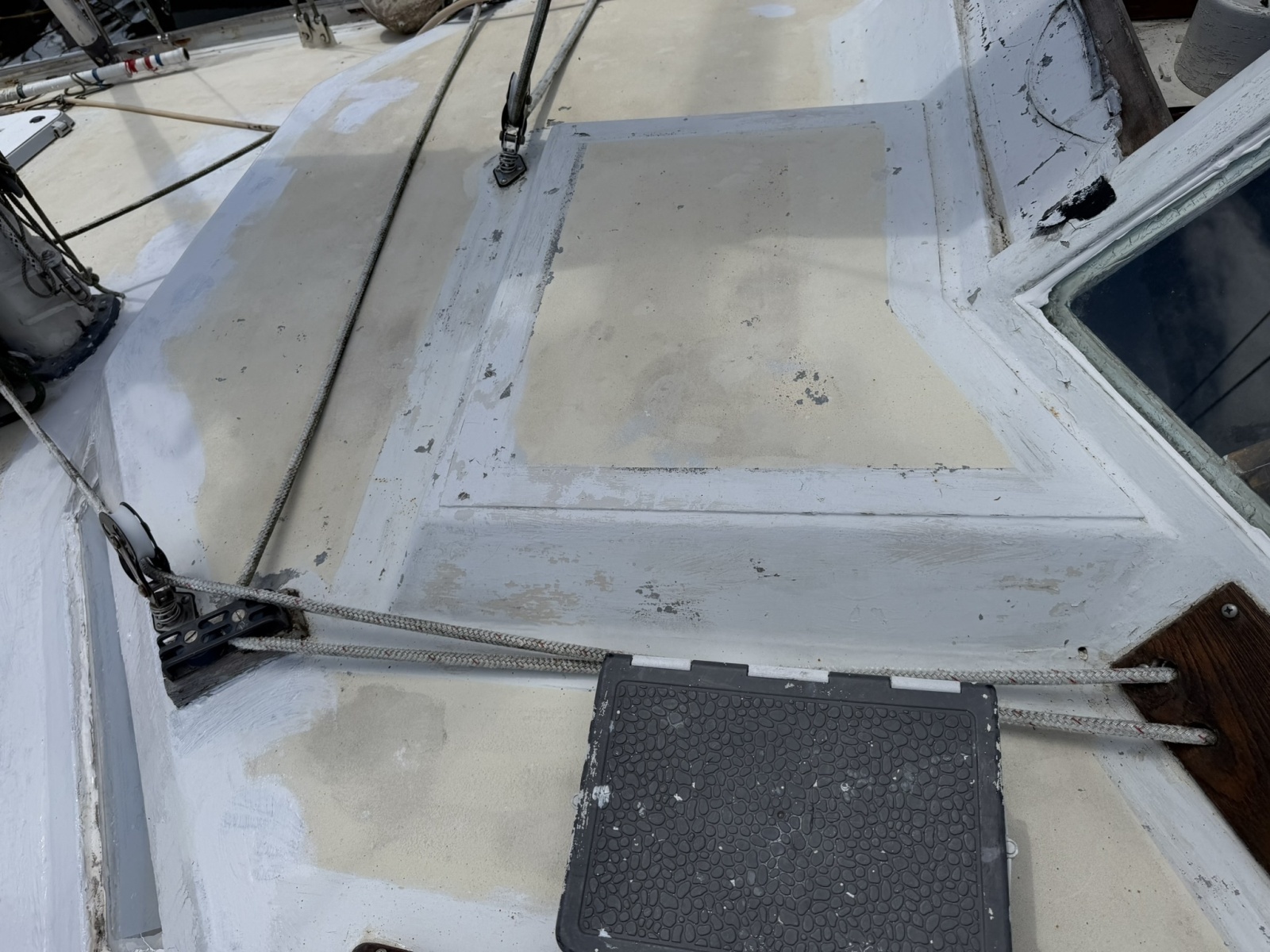 44ft Bruce Roberts Yacht For Sale