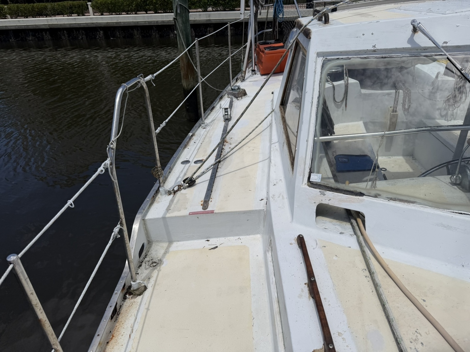 44ft Bruce Roberts Yacht For Sale