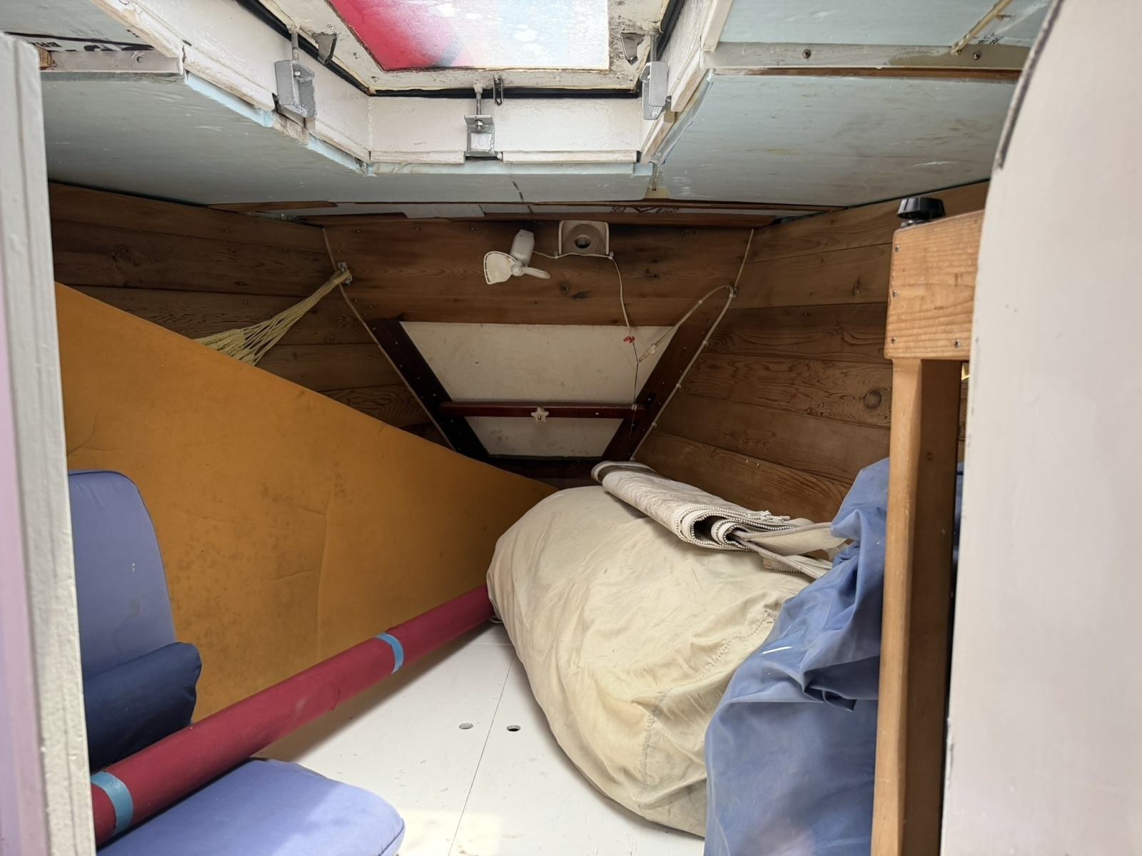 44ft Bruce Roberts Yacht For Sale