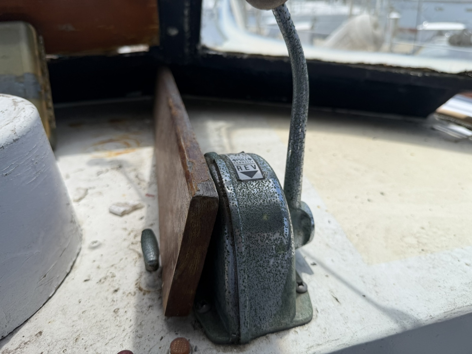 44ft Bruce Roberts Yacht For Sale