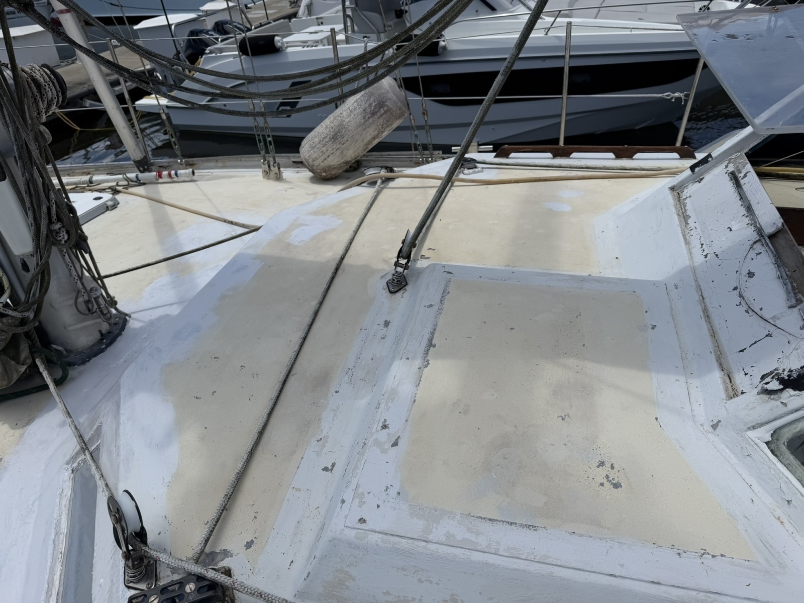 44ft Bruce Roberts Yacht For Sale