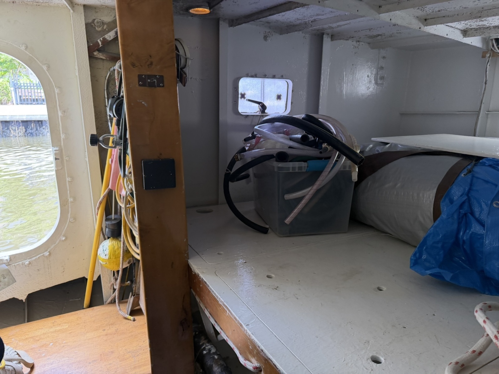 44ft Bruce Roberts Yacht For Sale
