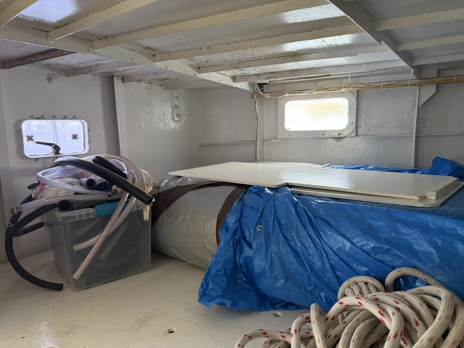 44ft Bruce Roberts Yacht For Sale