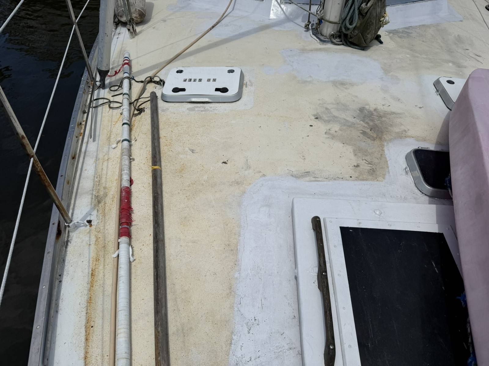 44ft Bruce Roberts Yacht For Sale