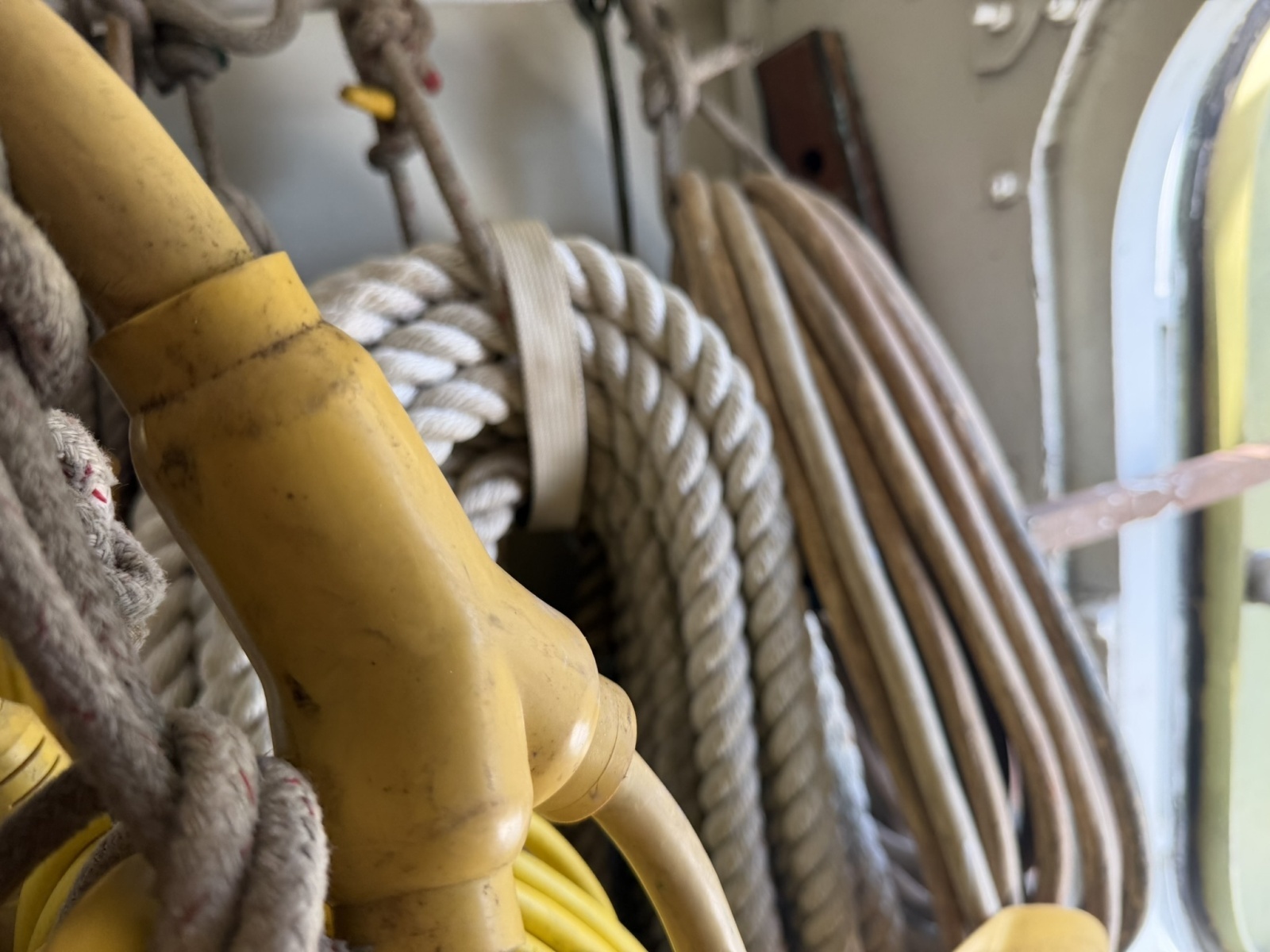 44ft Bruce Roberts Yacht For Sale