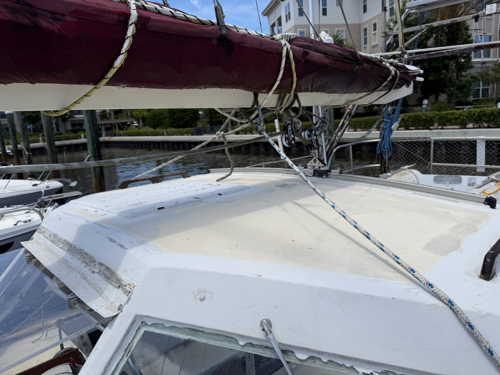 44ft Bruce Roberts Yacht For Sale