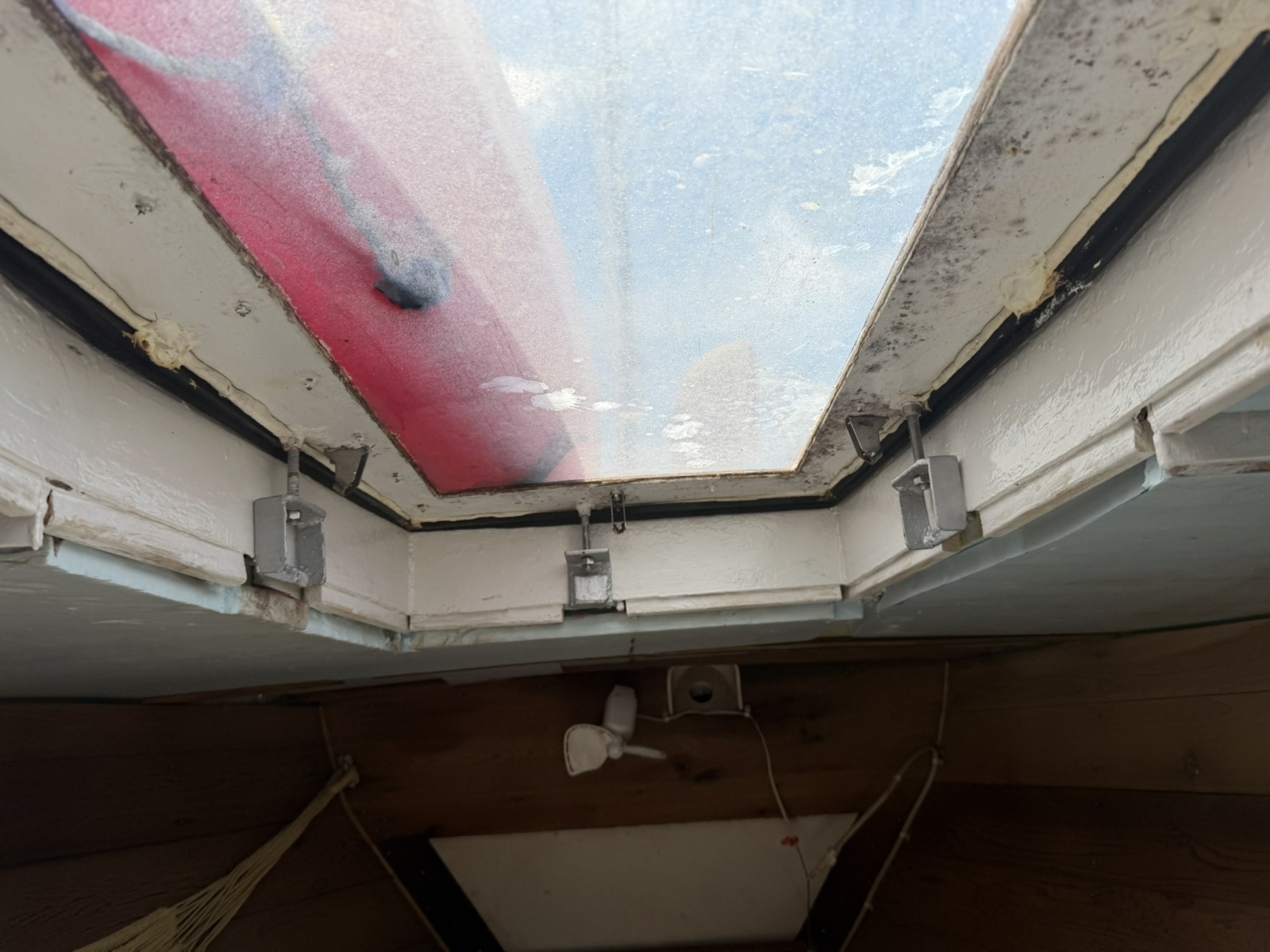 44ft Bruce Roberts Yacht For Sale