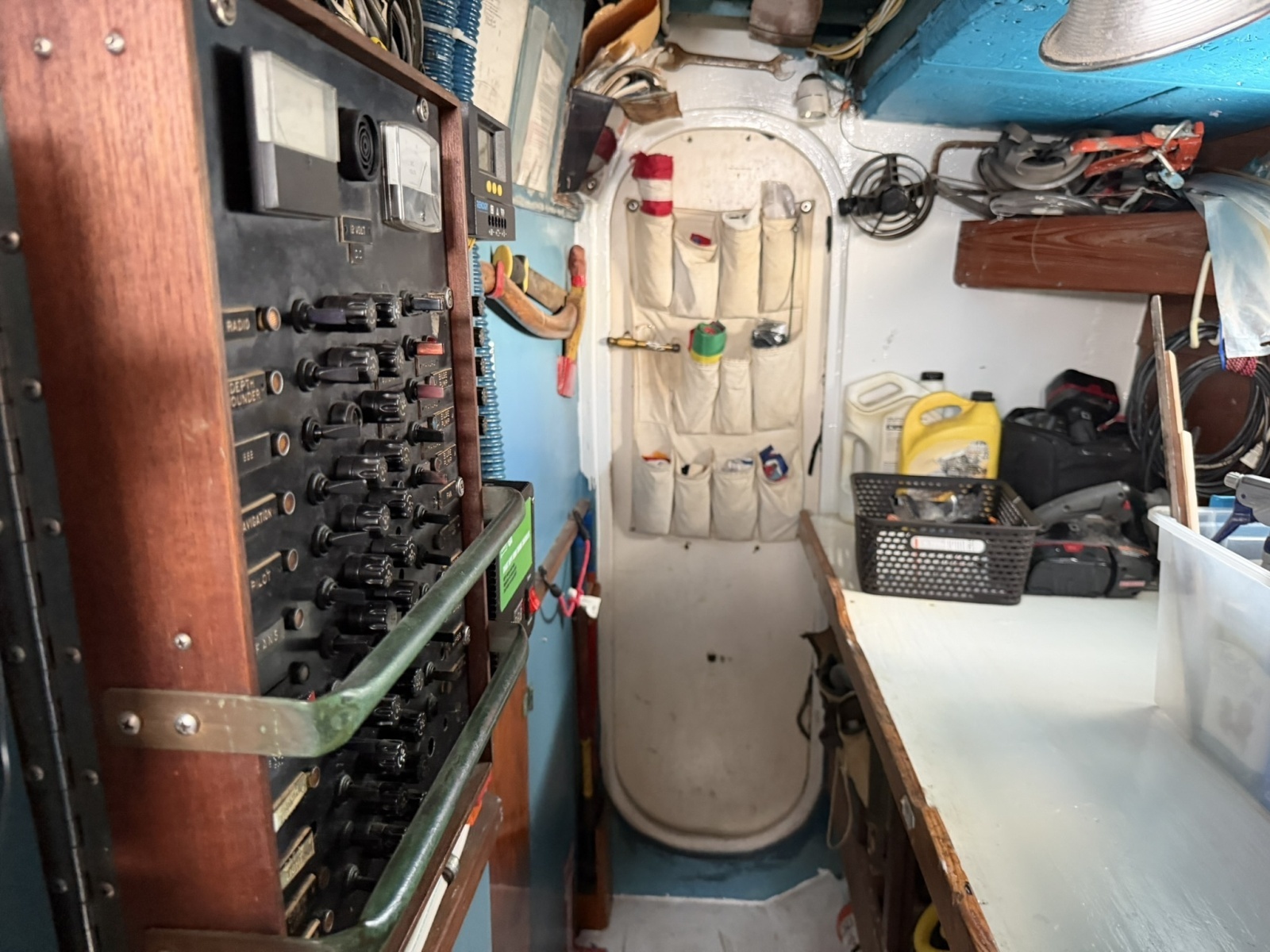 44ft Bruce Roberts Yacht For Sale