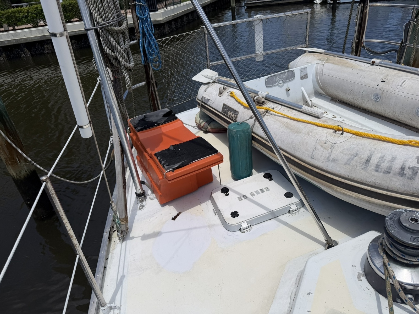 44ft Bruce Roberts Yacht For Sale
