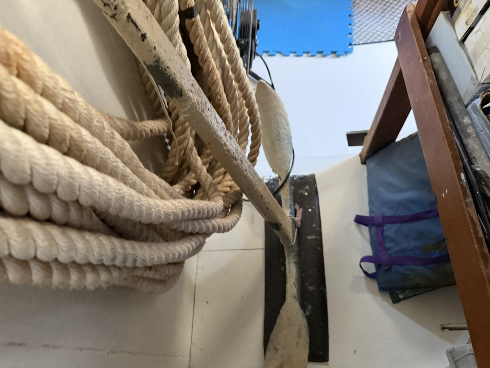 44ft Bruce Roberts Yacht For Sale