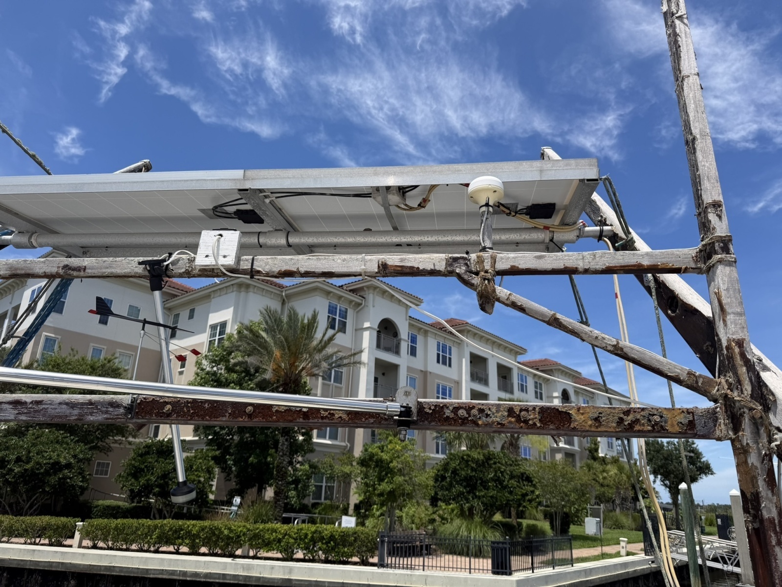 44ft Bruce Roberts Yacht For Sale