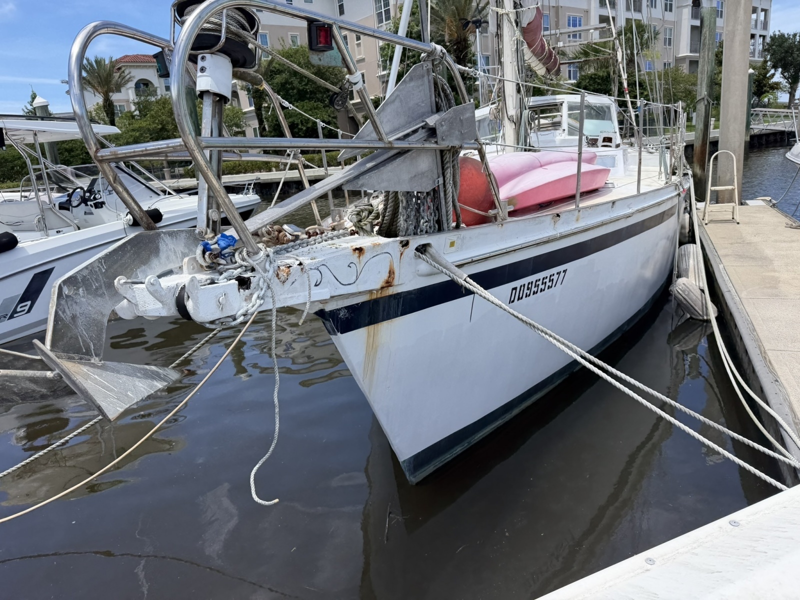 44ft Bruce Roberts Yacht For Sale