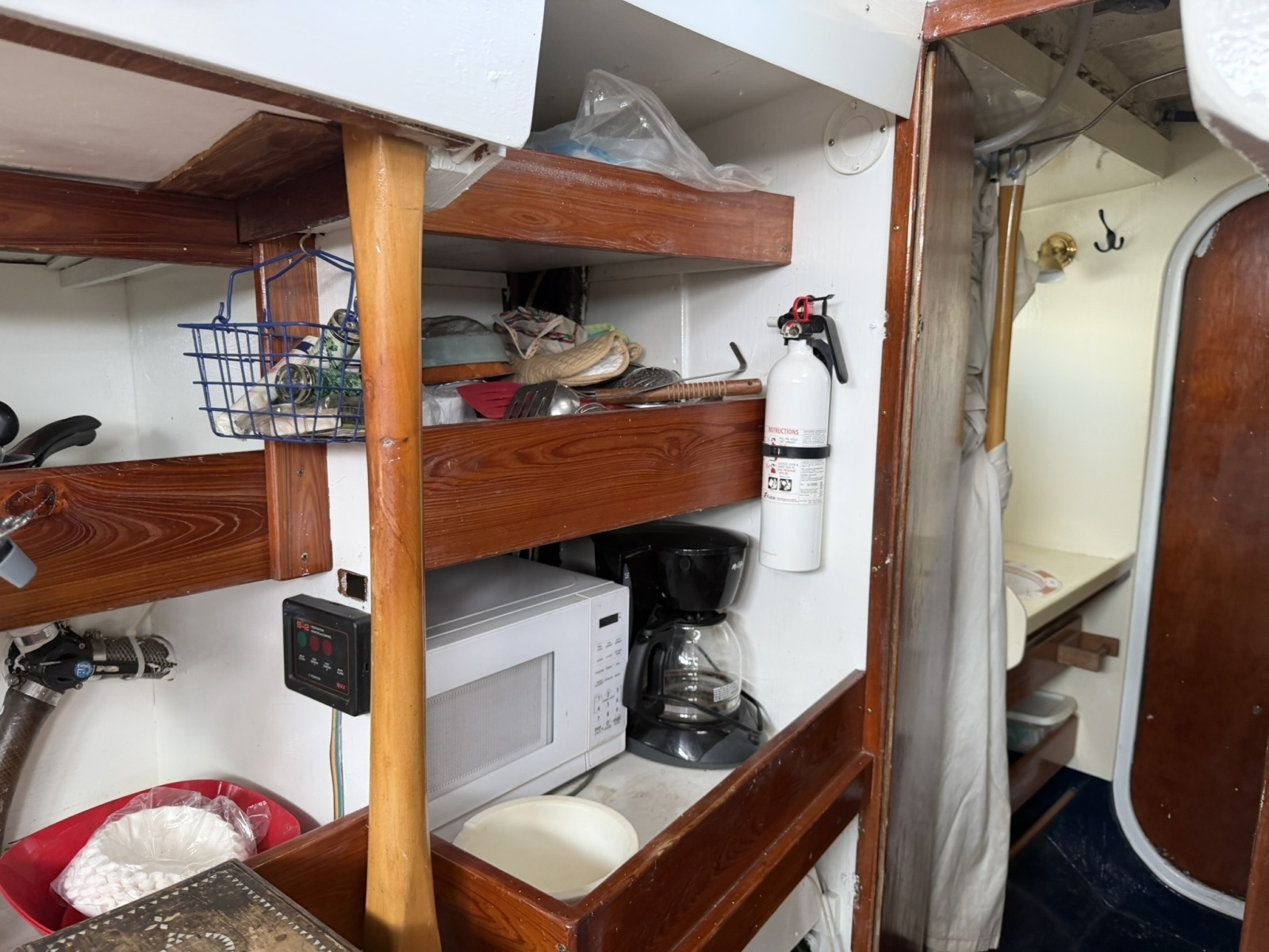44ft Bruce Roberts Yacht For Sale