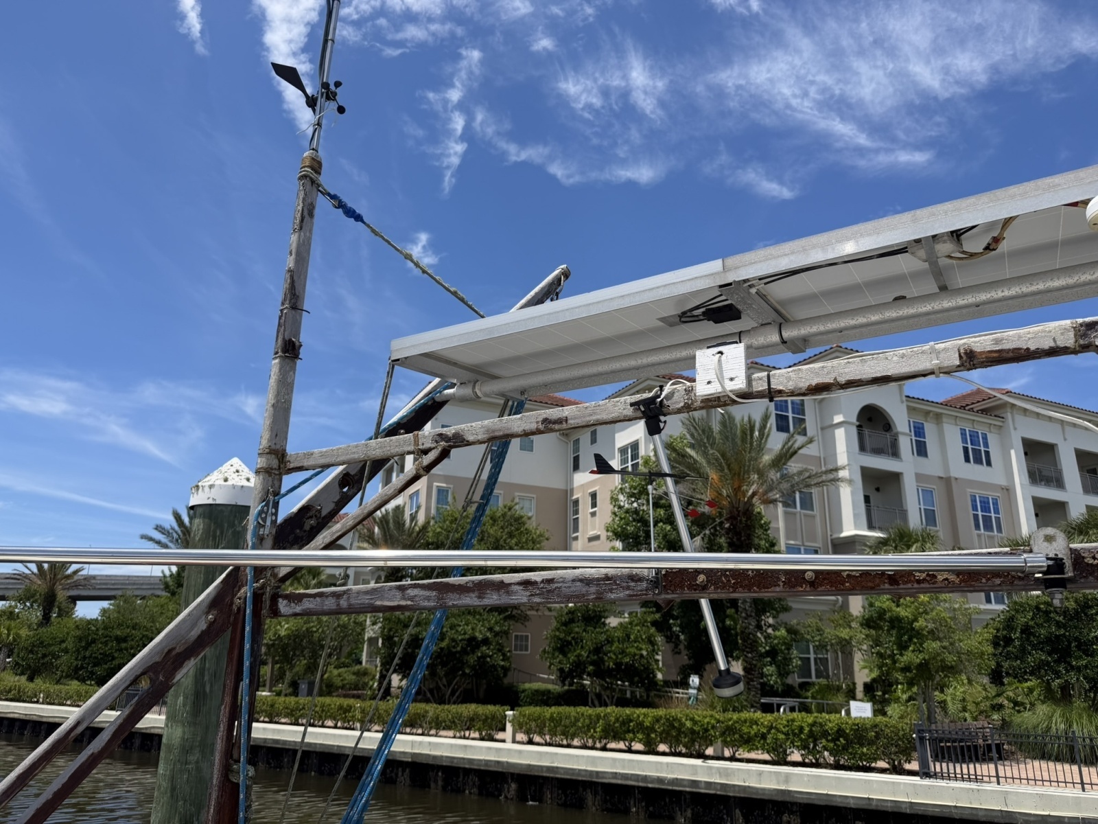44ft Bruce Roberts Yacht For Sale