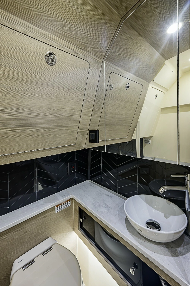 Scout 42 Maizey Blue - Interior Cabin