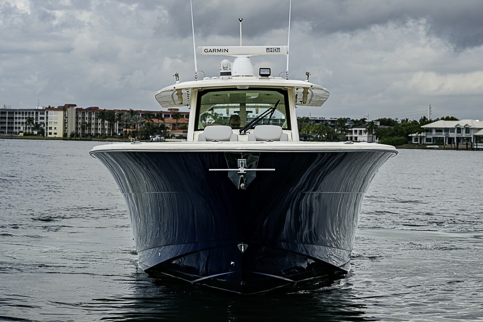 Scout 42 Maizey Blue - Exterior Profile