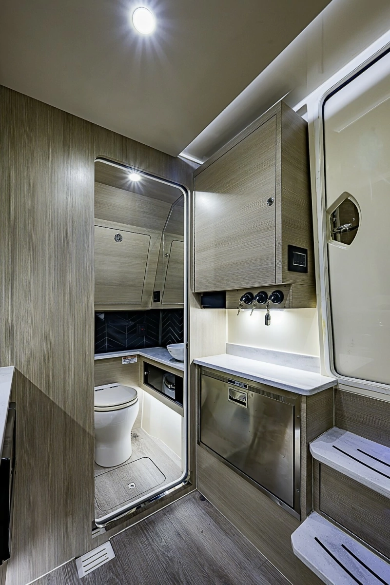 Scout 42 Maizey Blue - Interior Cabin