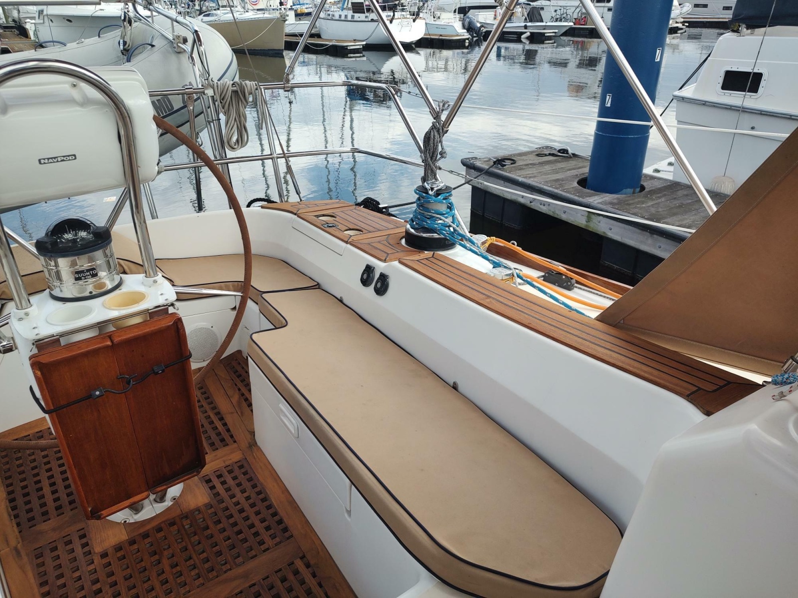 2004 Tartan 3700