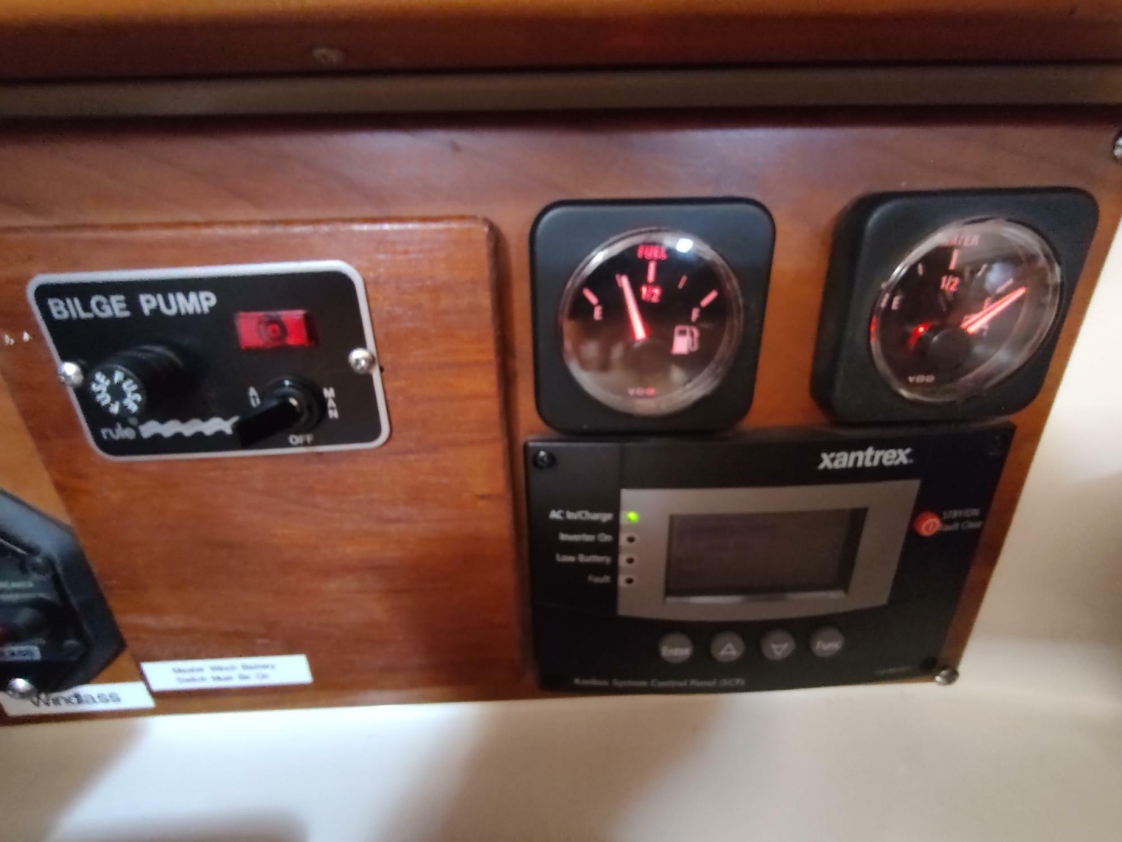 2004 Tartan 3700