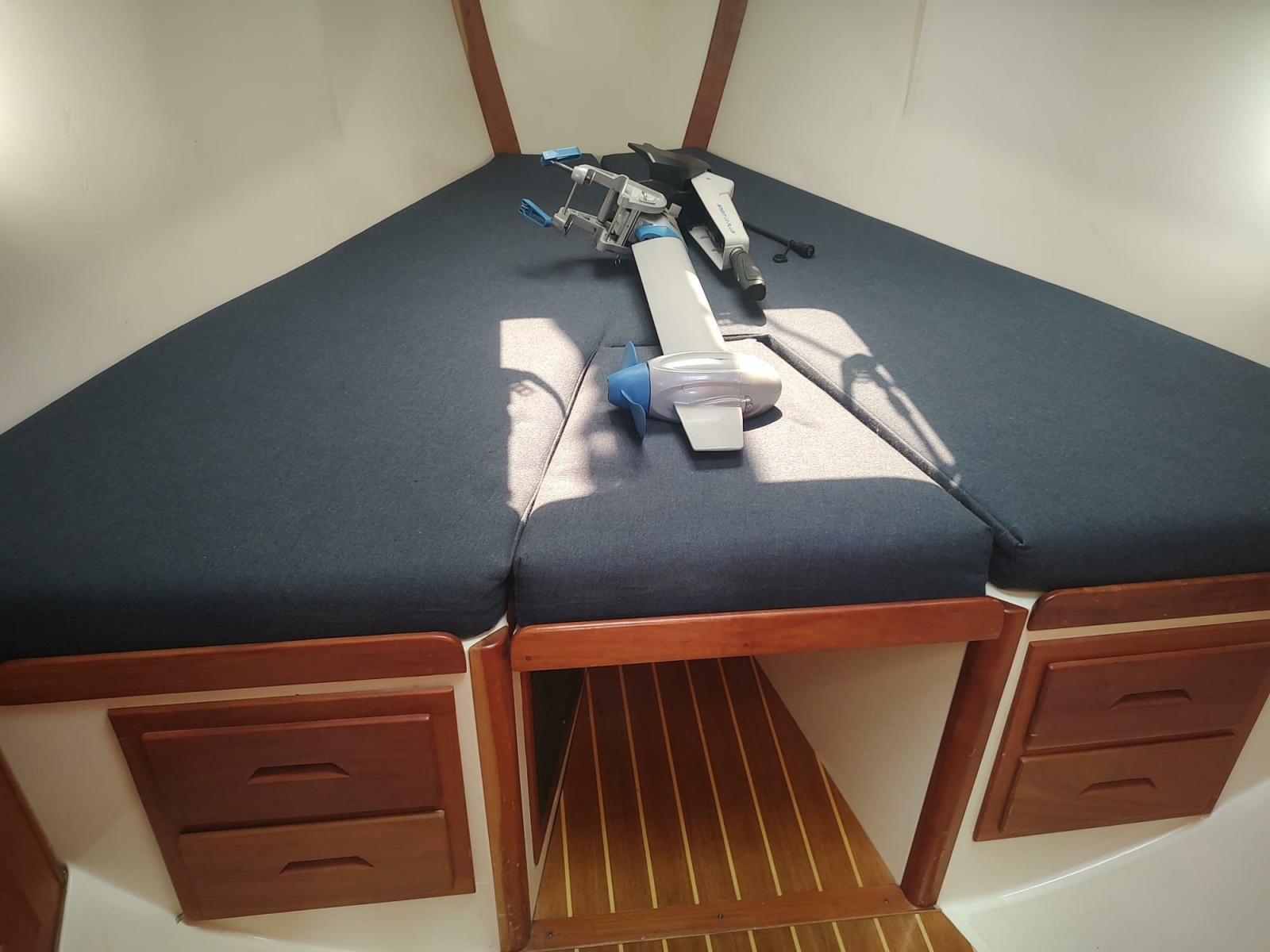 2004 Tartan 3700