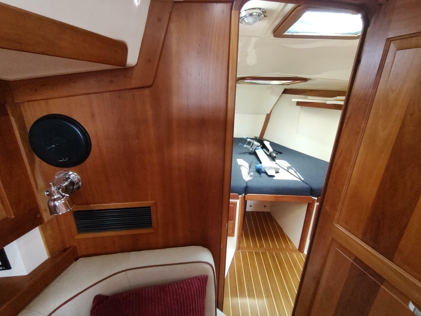 2004 Tartan 3700