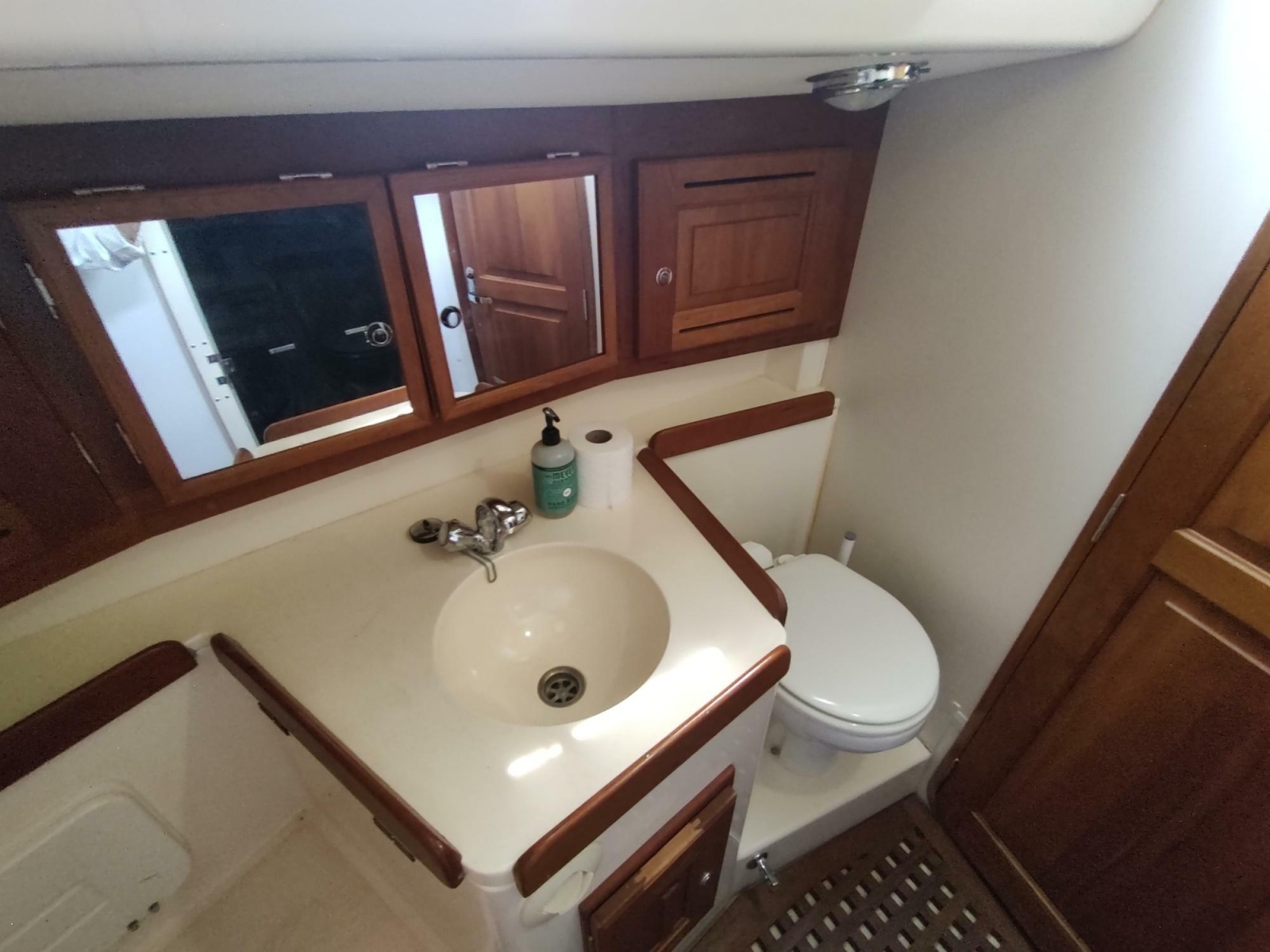 2004 Tartan 3700