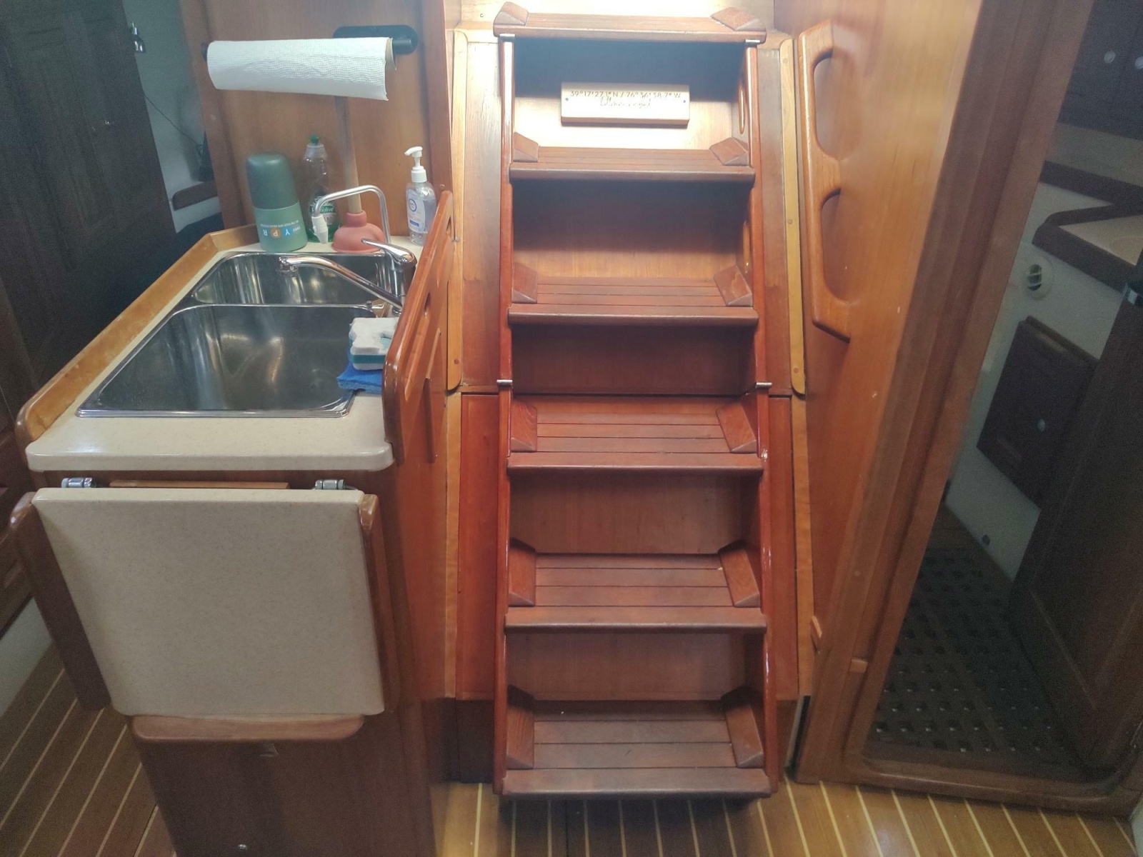 2004 Tartan 3700