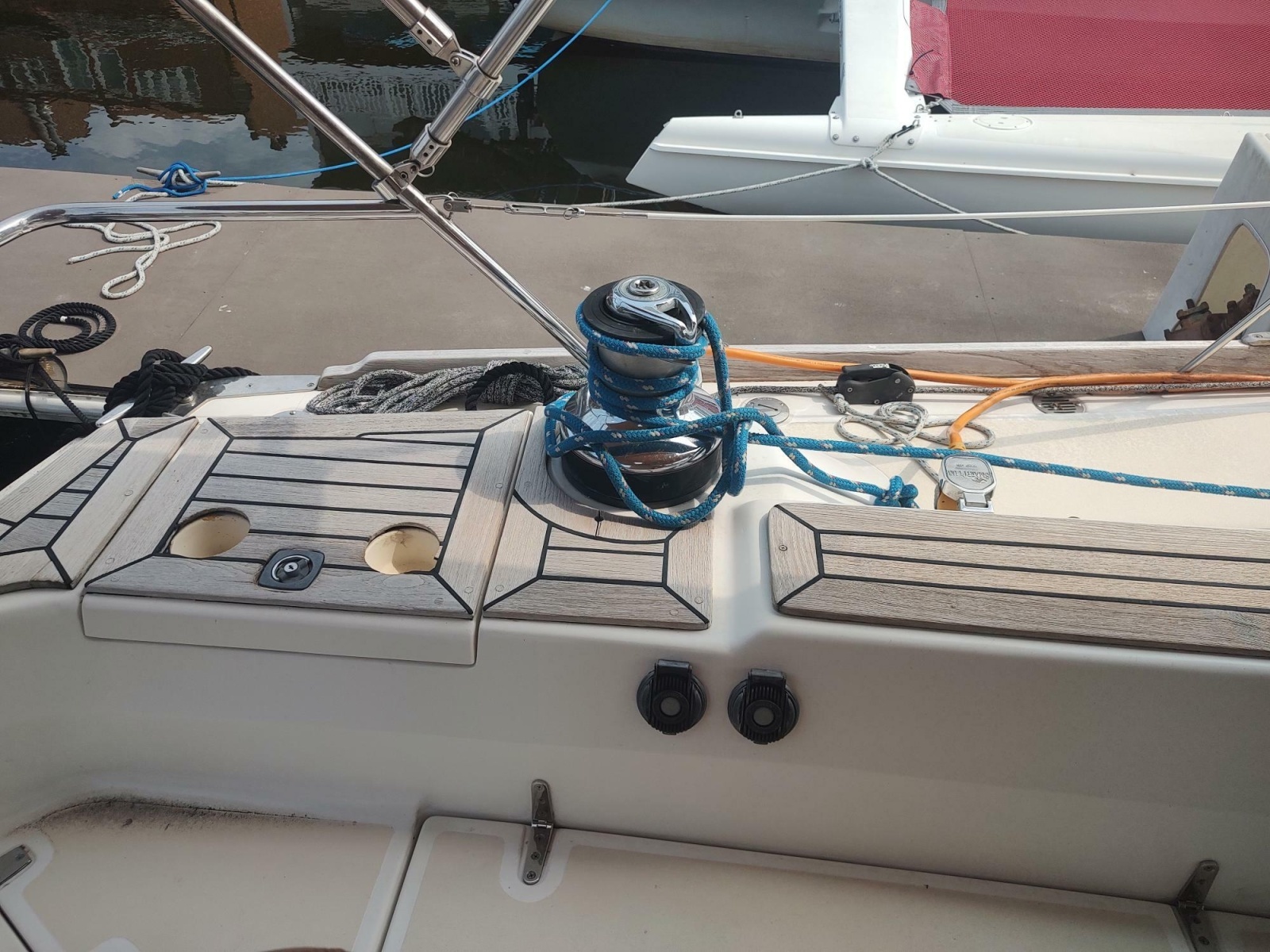 2004 Tartan 3700