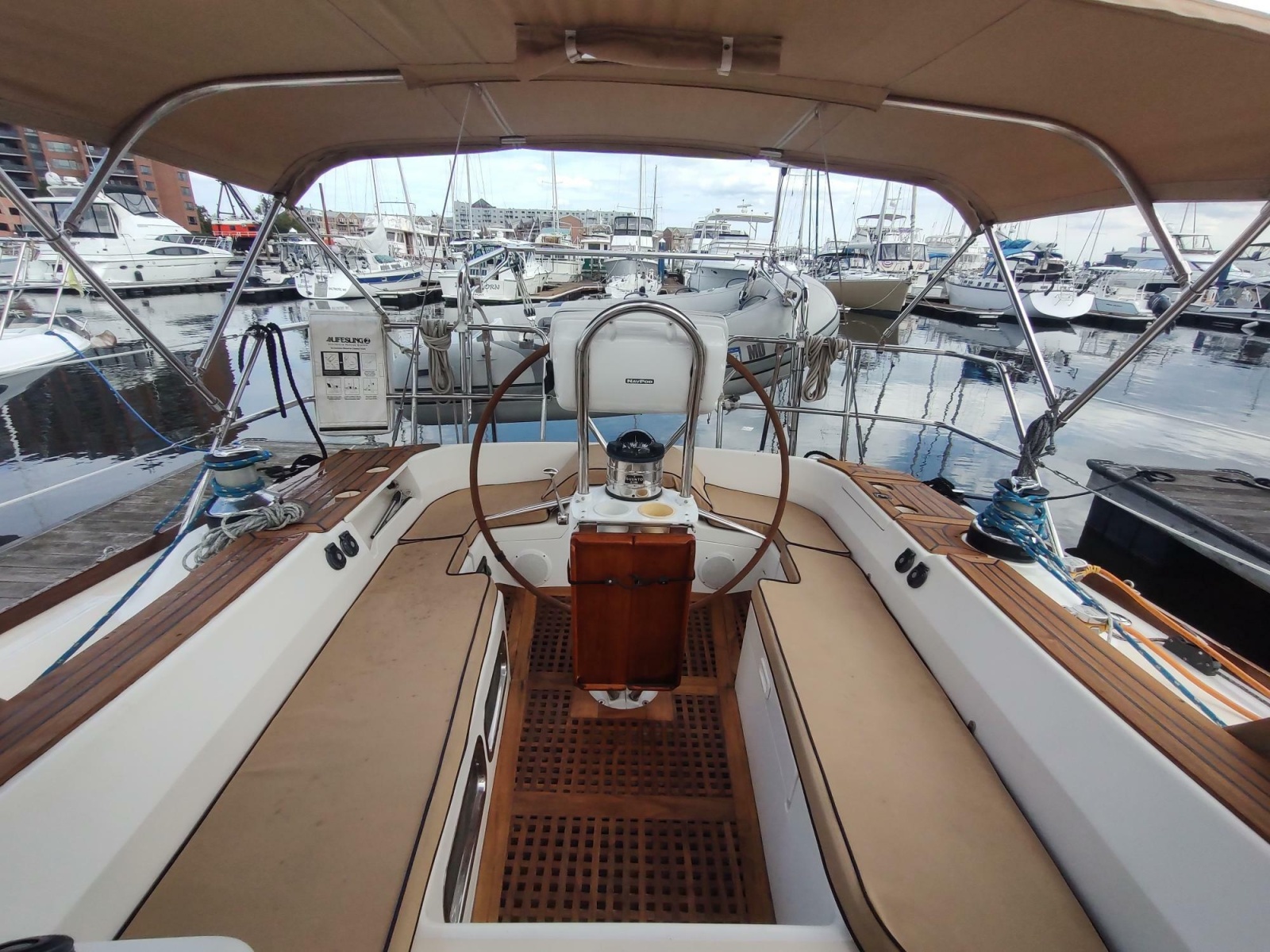 2004 Tartan 3700