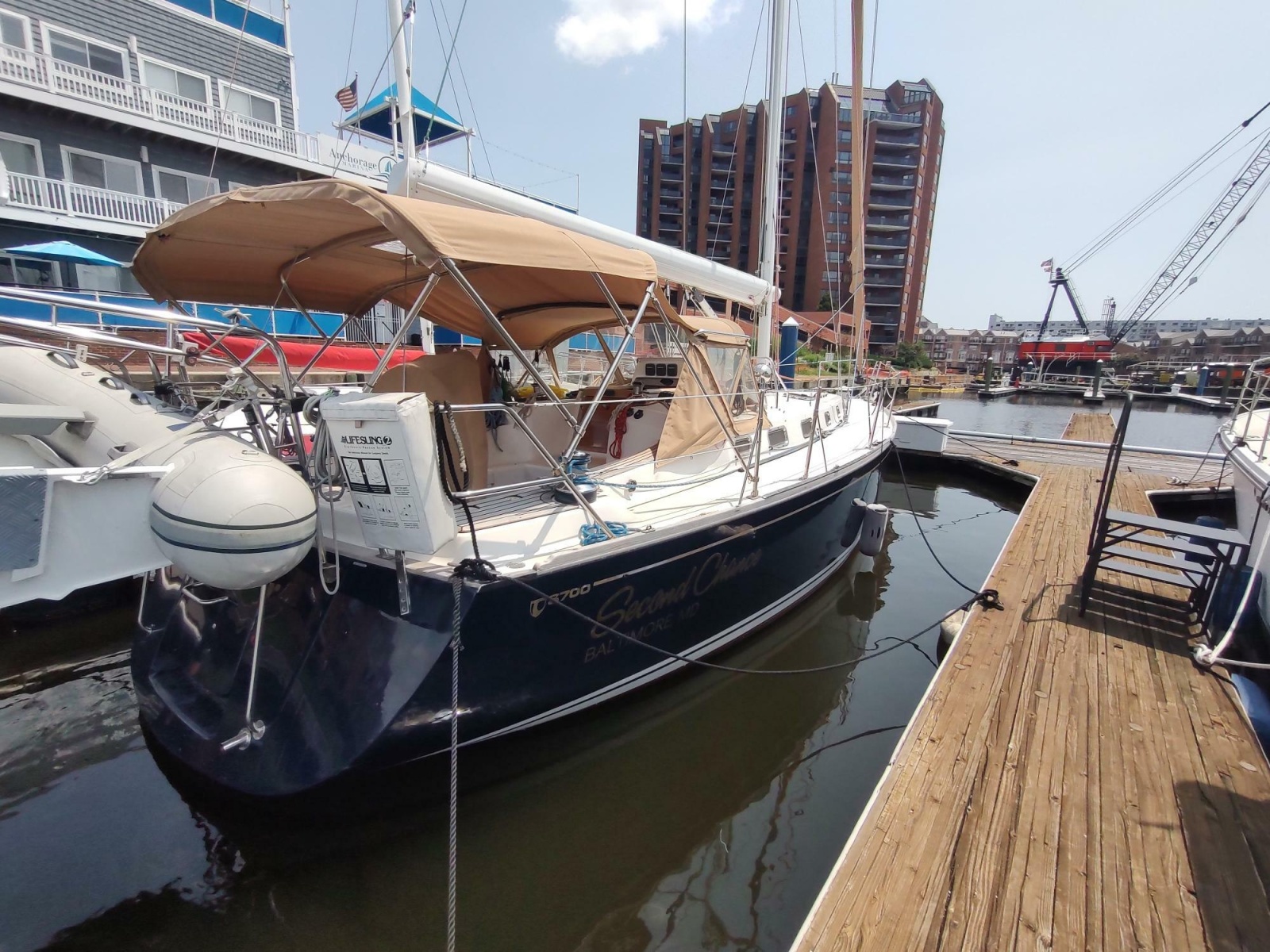 2004 Tartan 3700