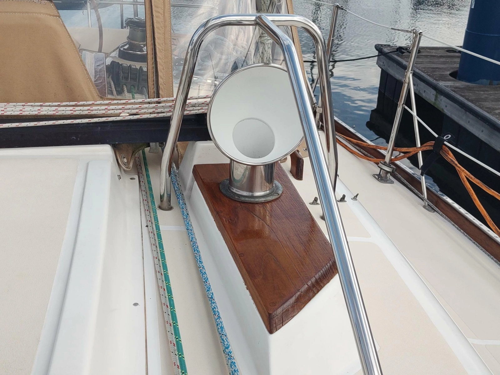 2004 Tartan 3700