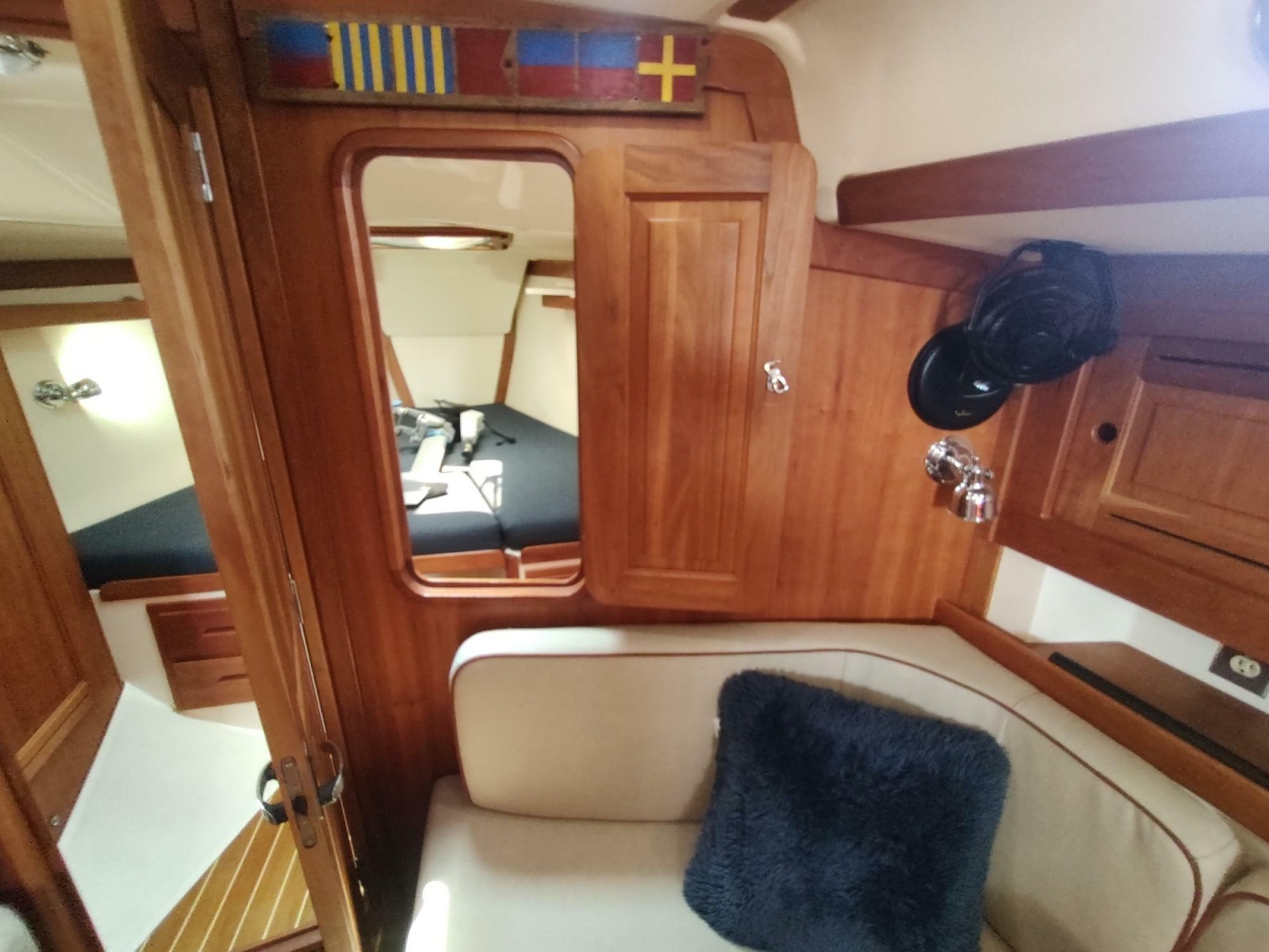 2004 Tartan 3700