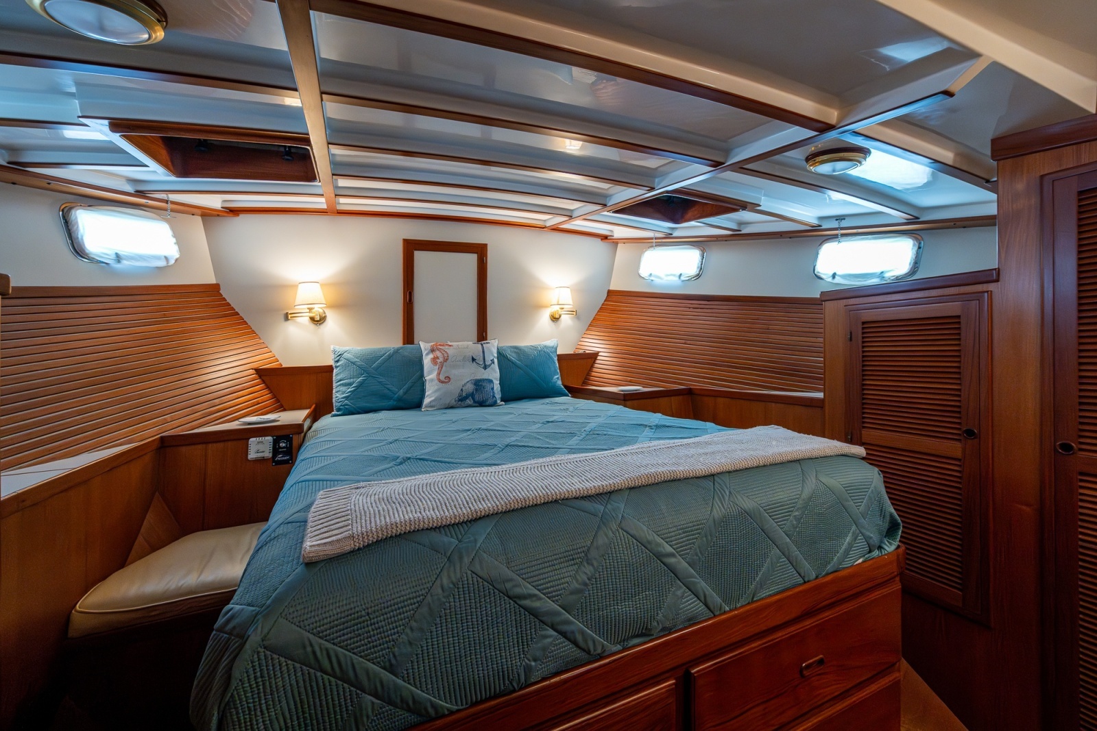 Queen Owner's Berth