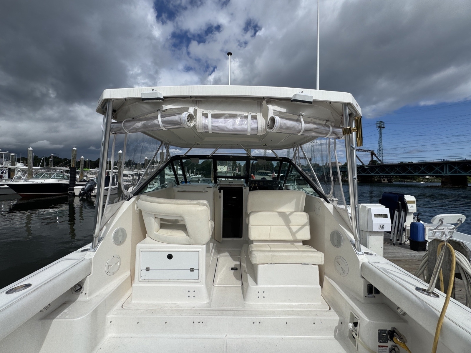 2005 Tiara Yachts 2900 Open